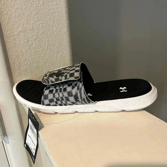 NEW Under Armour Ignite Pro Graphic Slide Sandal 3026024-003 Mens Size 8 - Picture 4 of 9